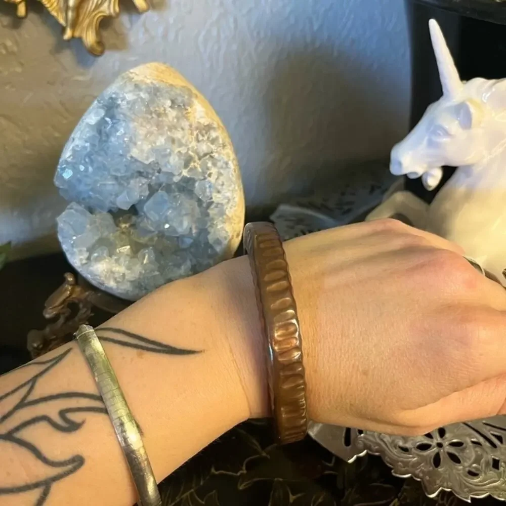 Vintage 70s Large Wide Chunky Solid Artisan Copper Bangle Bracelet B1